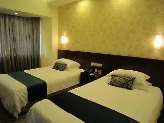 Nanying Hotel Shanghai 4*,